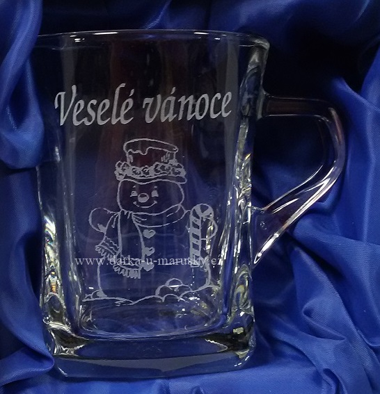 Pískovaný hrníček Geo nízký - Veselé Vánoce - Sněhulák
