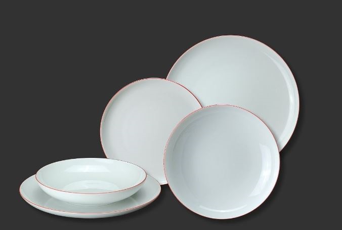 Porcelánová 18-ti dílná jídelní souprava - TH Červená linka