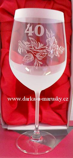 Pískovaná Číše - Růže (s výročím dle vlastního výběru např. 40)