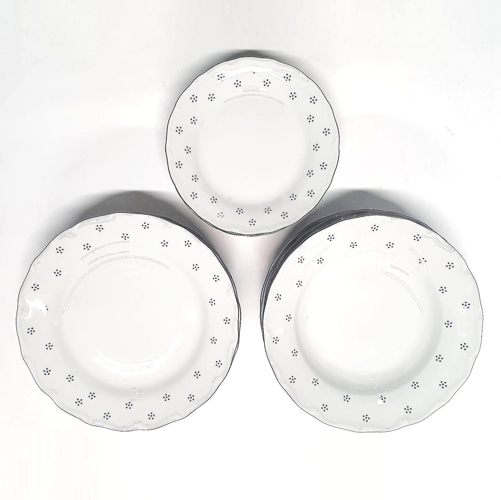 Talířová 18-ti dílná souprava - bílý porcelán + modrý dekor i linka