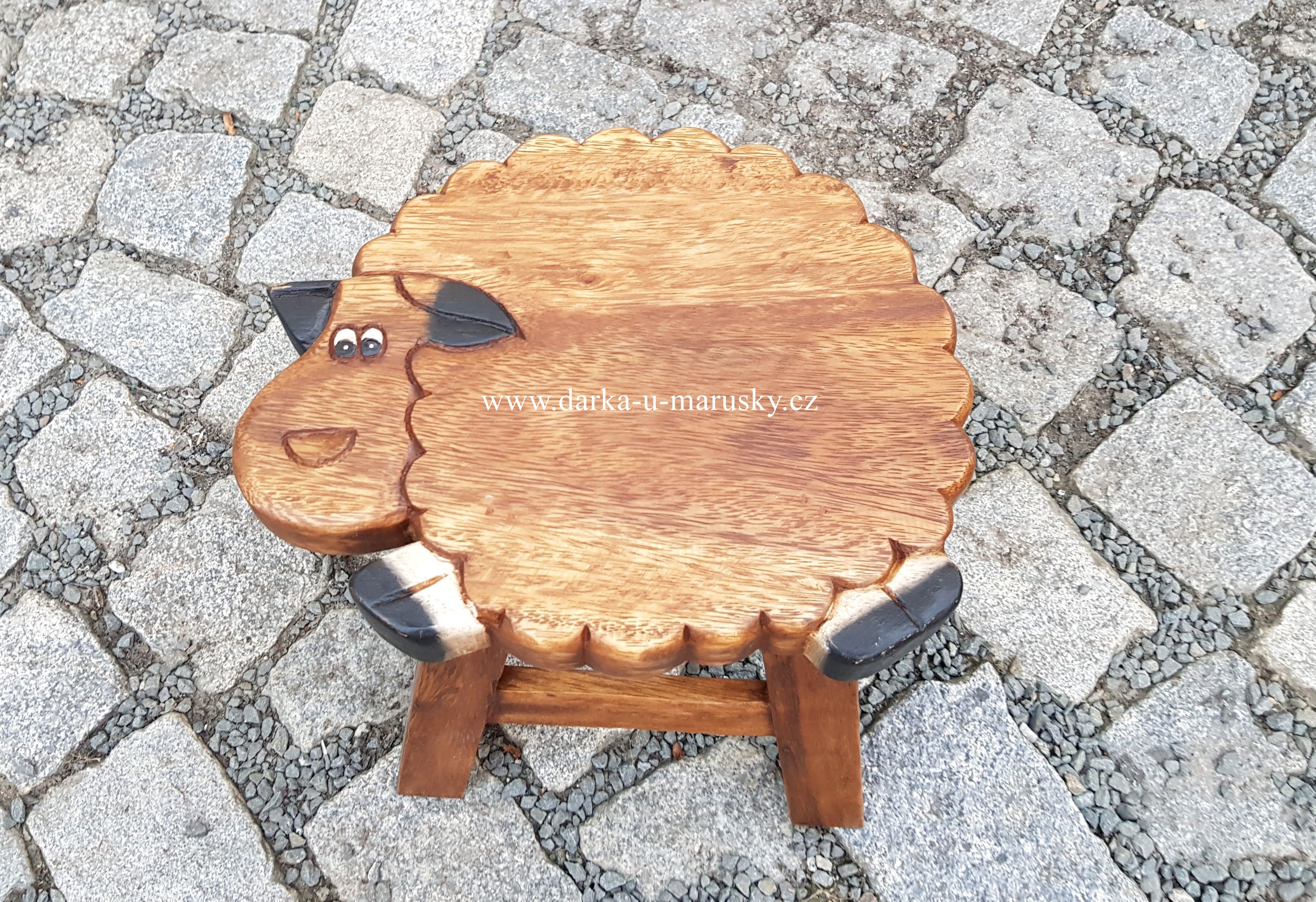 Dřevěná stolička / ovečka Zoe přírodní