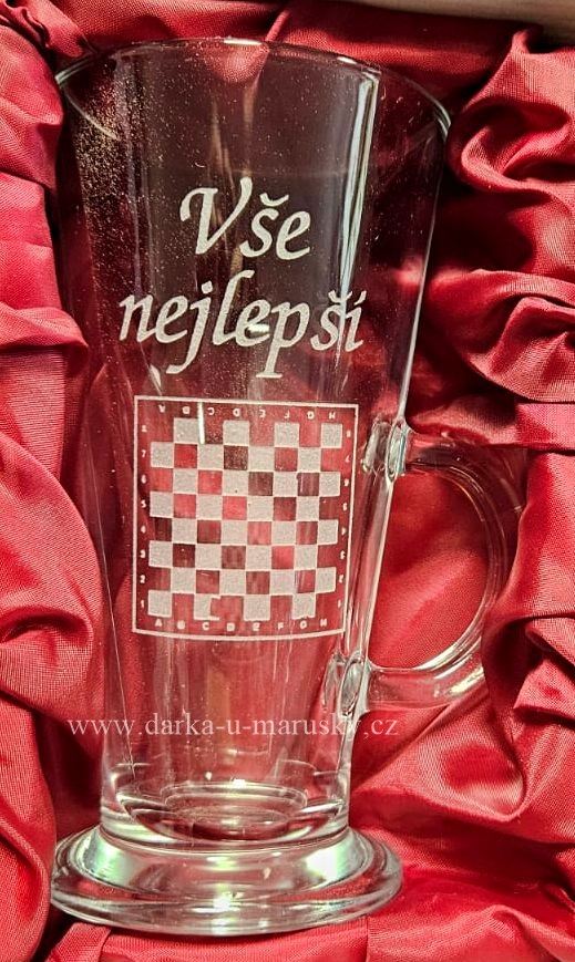 Pískovaná sklenička BOSTON - Šachy