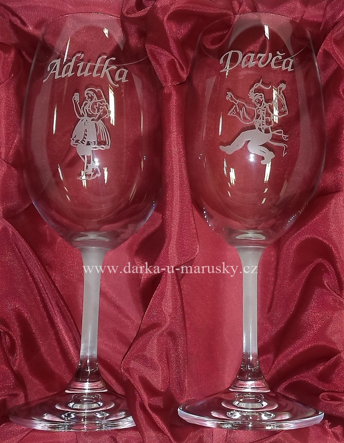 Pískovaná přátelská souprava na víno - Valaška 300ml