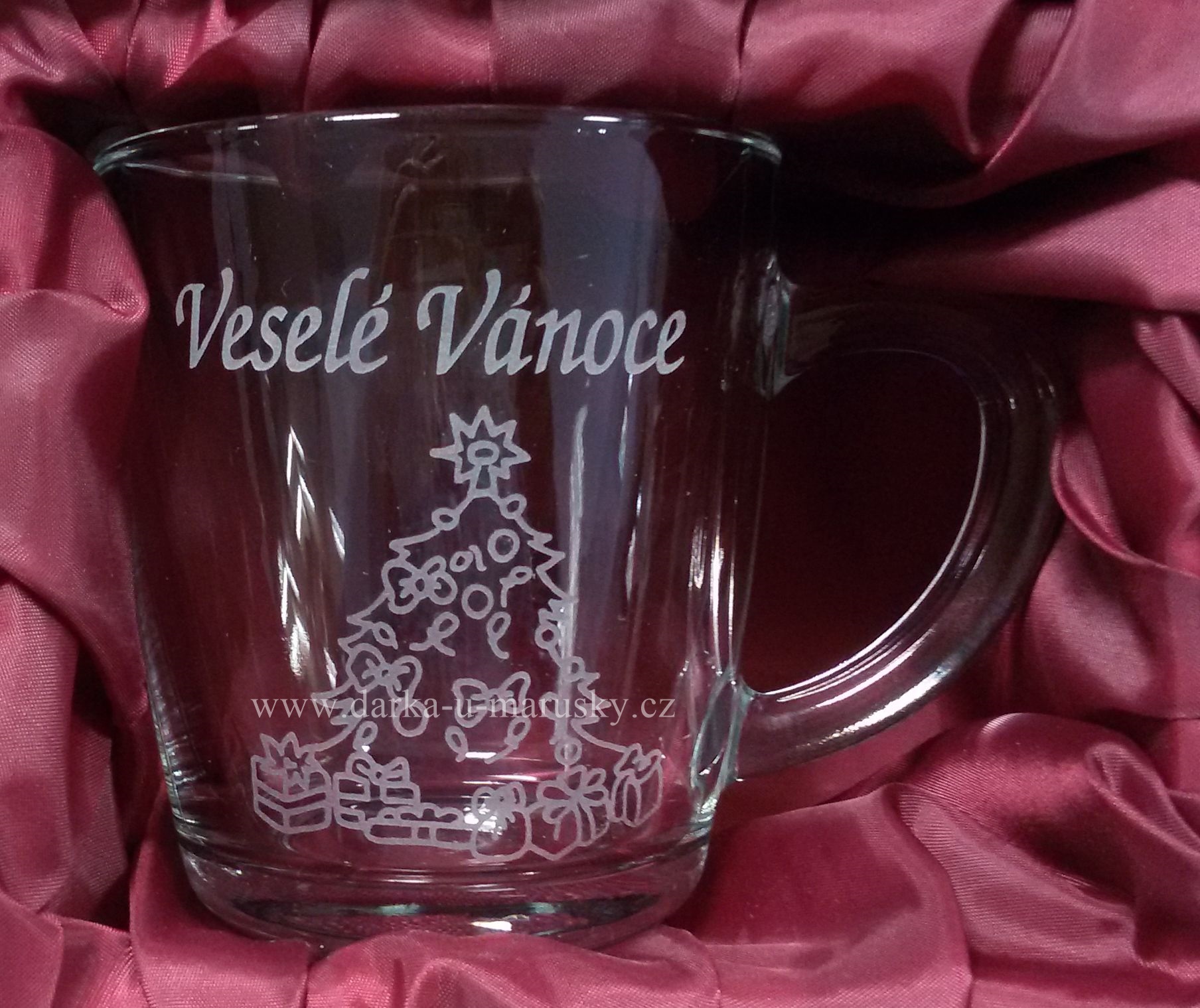Pískovaný hrníček Niky - Vánoční stromeček
