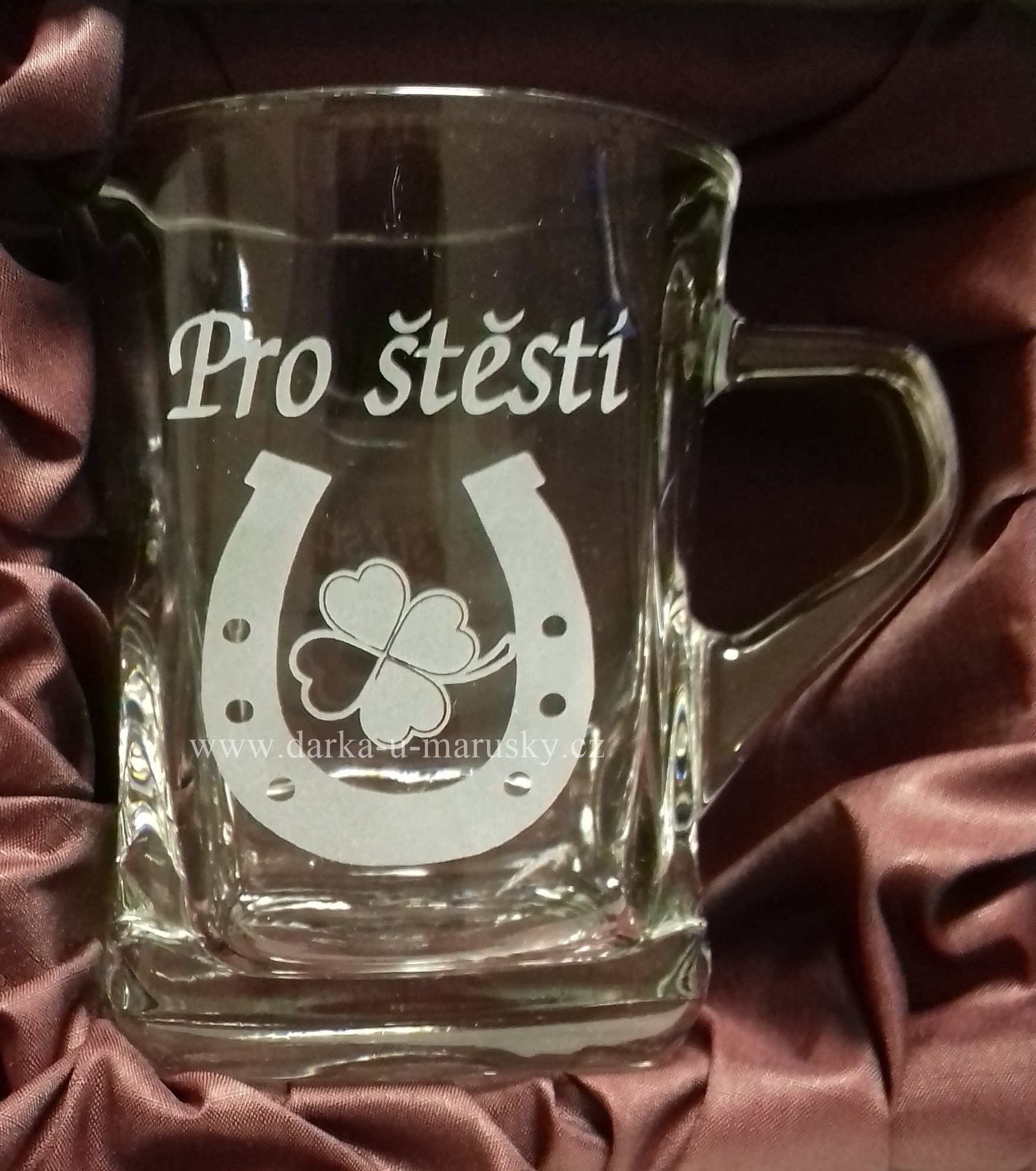 Pískovaný hrníček Geo nízký - Podkova+čtyřlístek B