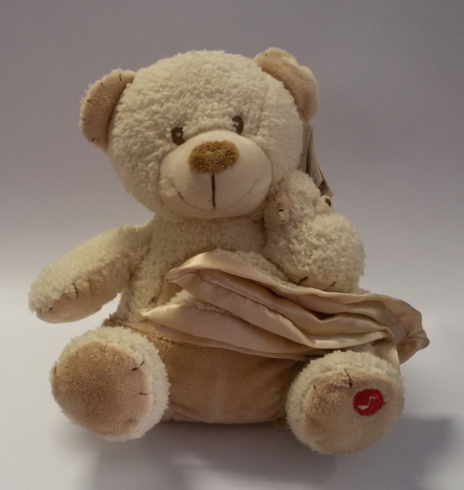 Hrající medvídek - lazy bear - hrací