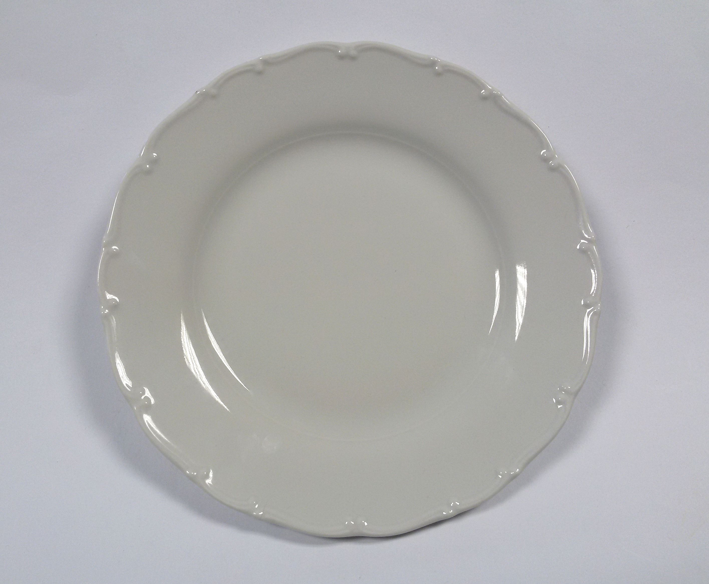 Porcelánový bílý dezertní talíř Ofélka