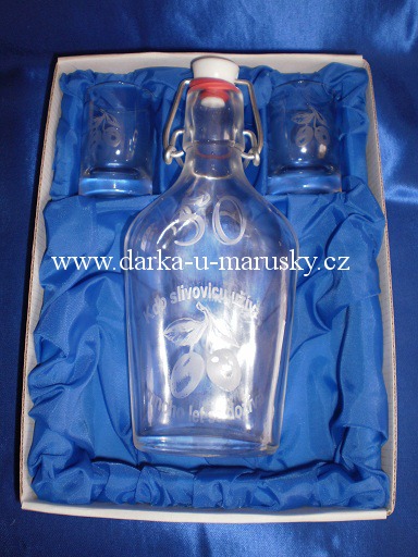 Pískovaná sada 2 + 1  /  ,,50" Kdo slivovici užívá, mnoho let se dožívá