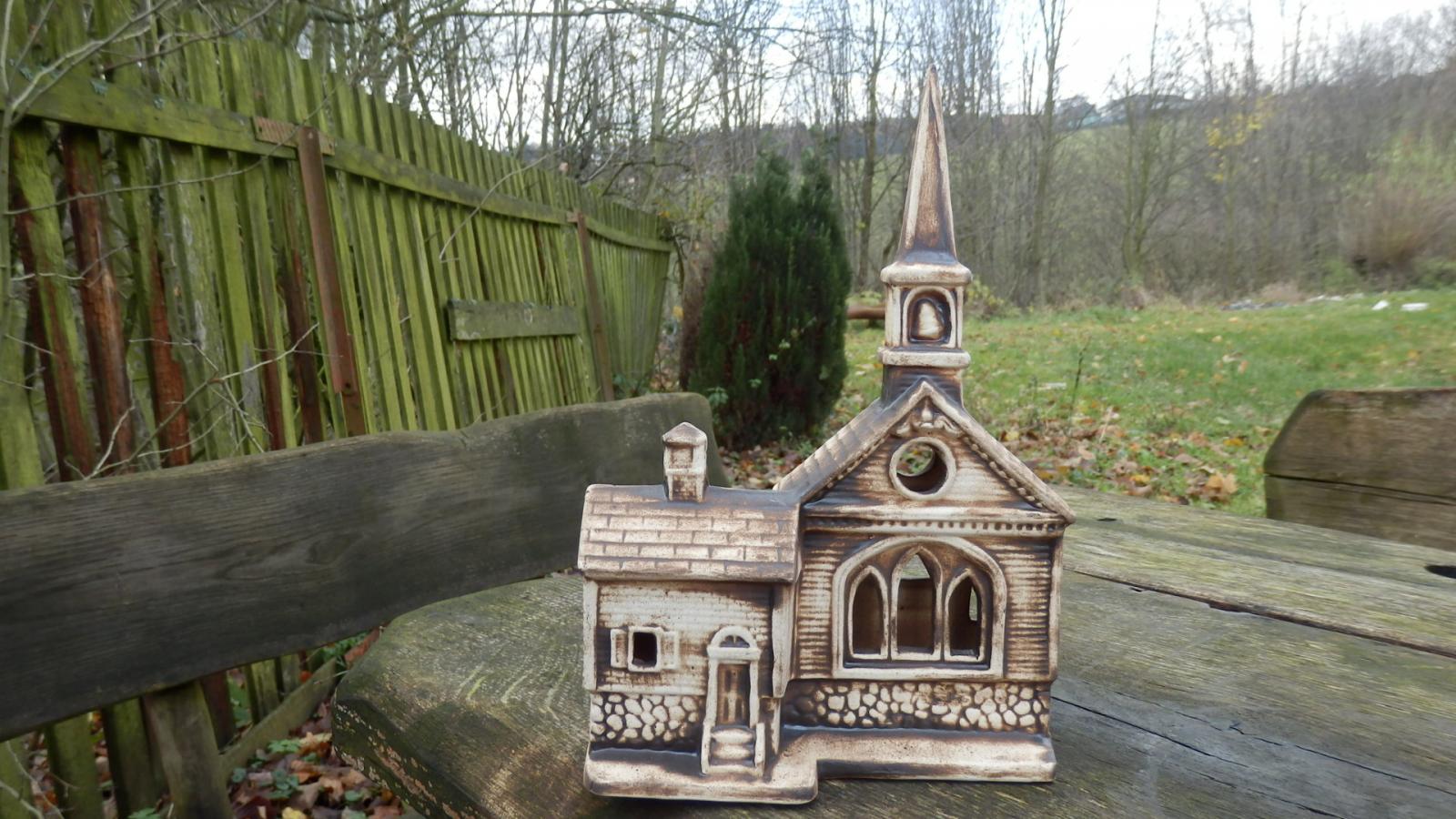 Kostel na čajovou svíčku