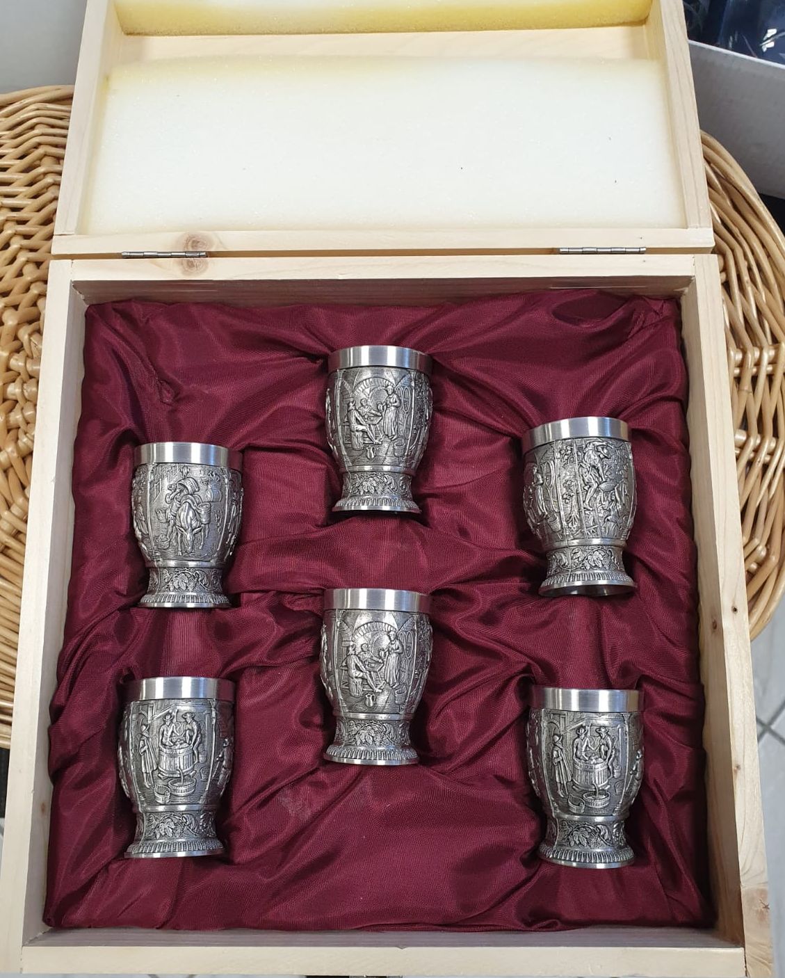 Souprava cínových koštovek v dárkovém balení kód č.46